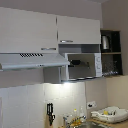 Le Debussy 5 Personnes, Lit Bebe, Balcon, Parking Prive Gratuit Apartment Chessy  Exterior photo