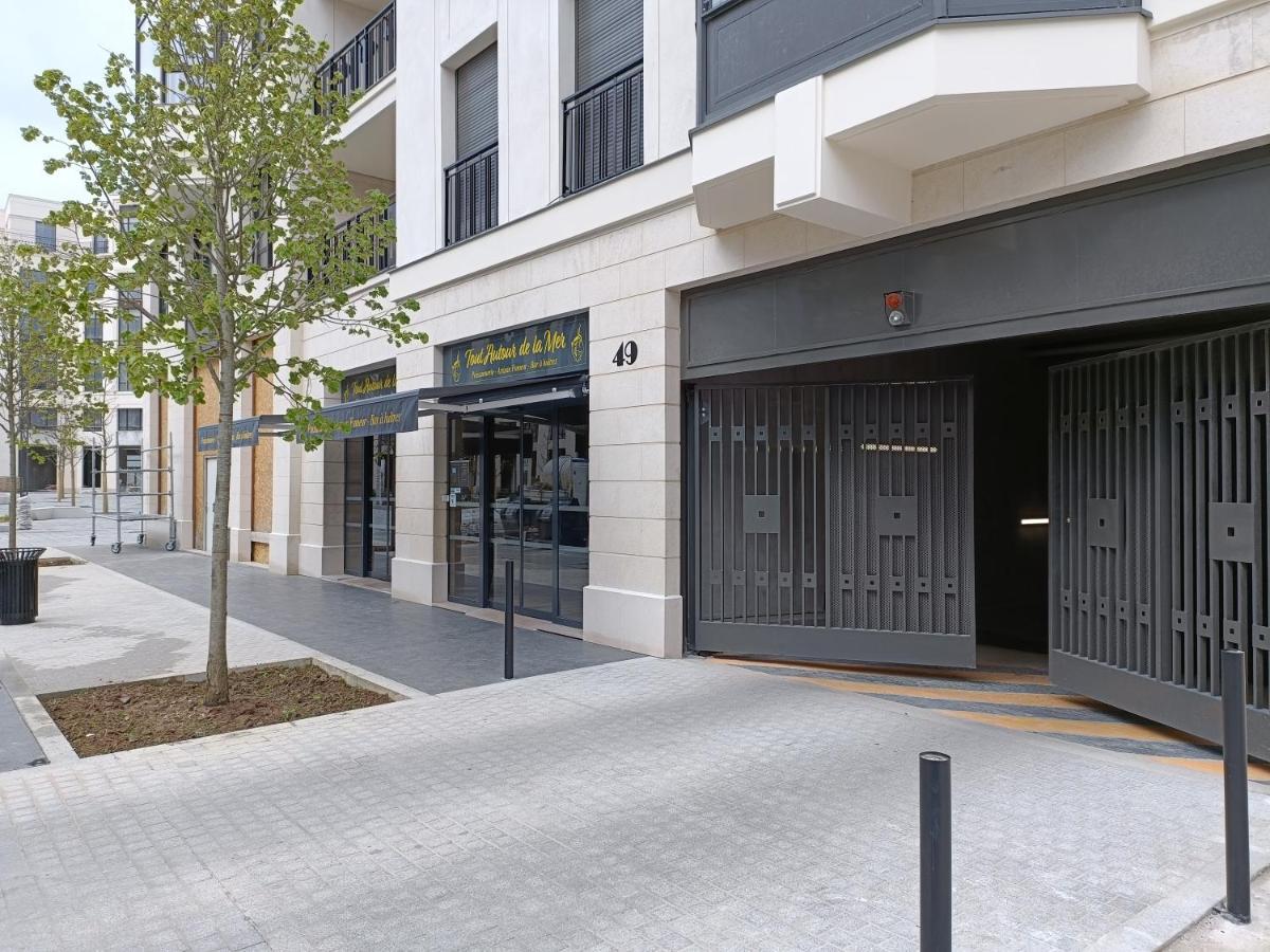 Le Debussy 5 Personnes, Lit Bebe, Balcon, Parking Prive Gratuit Chessy (Seine-et-Marne)